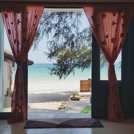 Maliblues Bed & Art Gallery Chumphon Luaran gambar