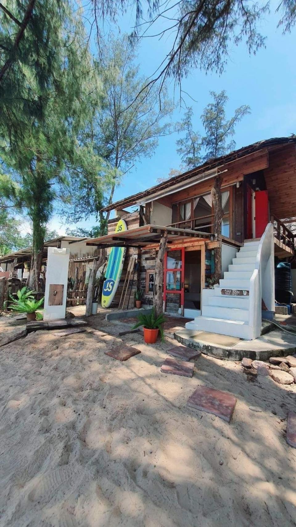 Maliblues Bed & Art Gallery Chumphon Luaran gambar