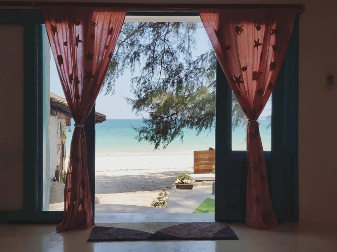 Maliblues Bed & Art Gallery Chumphon Luaran gambar